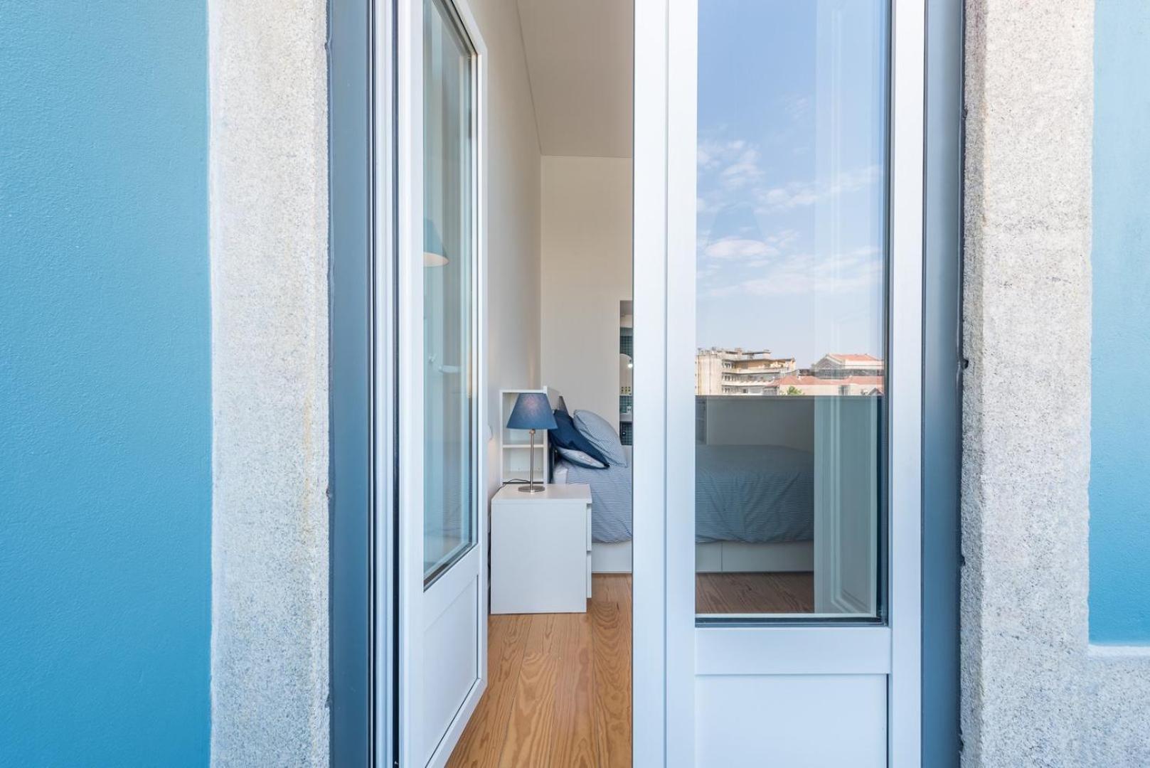 Guestready - Modern Stay In Downtown ポルト エクステリア 写真